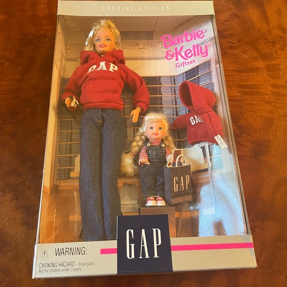 Other - Barbie and Kelly gift set. Gap